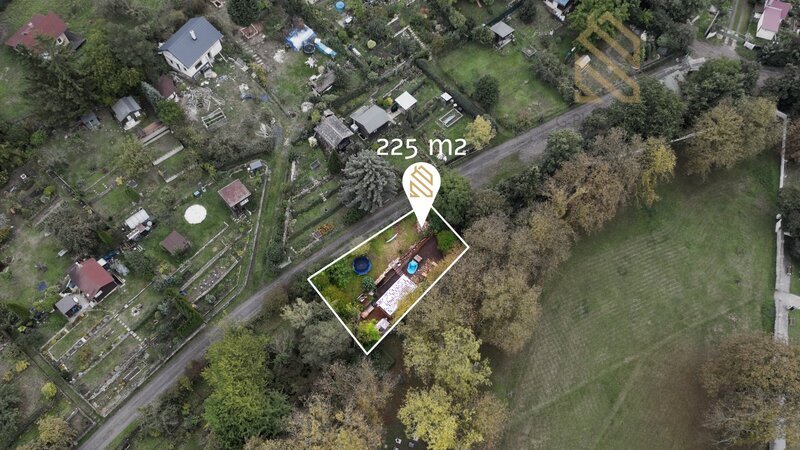 Prodej, zahrada, 225m2