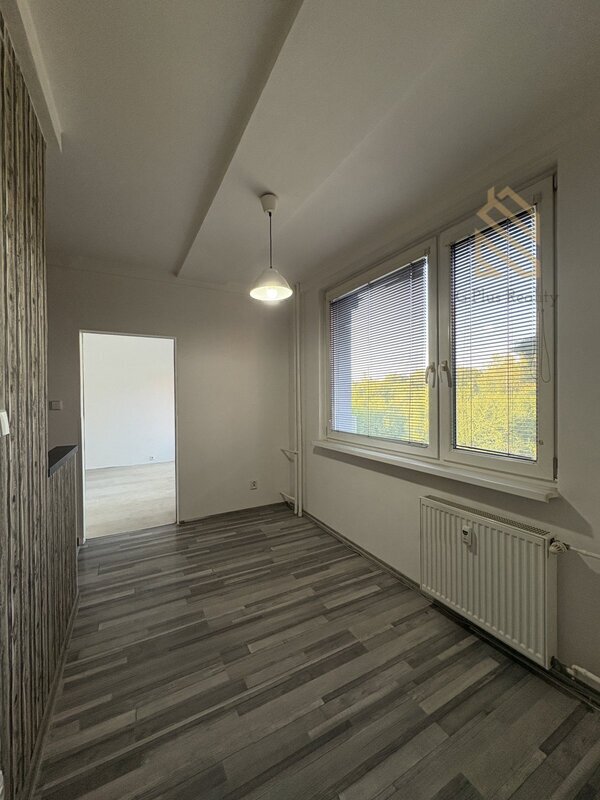 Pronájem, byt, 3+1, 73m2, sídliště Za Chlumem - Bílina
