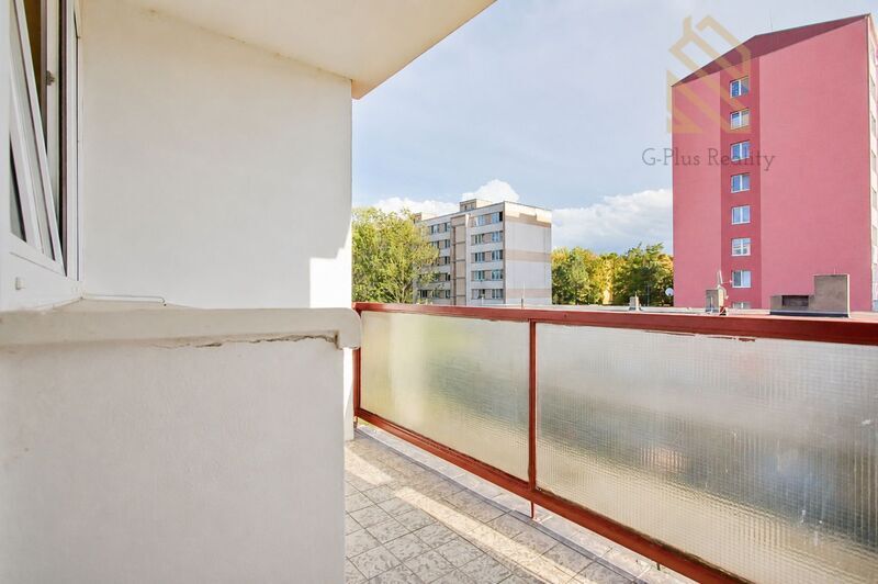 Pronájem bytu 2+1 s lodžií, 60 m² – Louny, ul. Jana Švermy