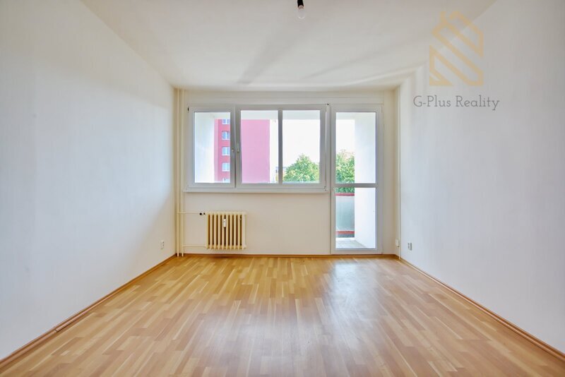 Pronájem bytu 2+1 s lodžií, 60 m² – Louny, ul. Jana Švermy