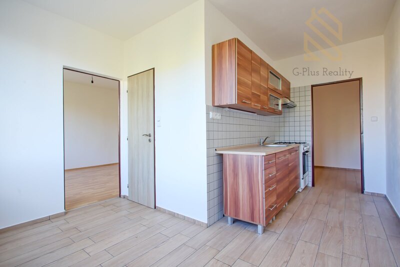 Pronájem bytu 2+1 s lodžií, 60 m² – Louny, ul. Jana Švermy