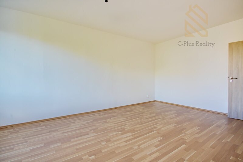 Pronájem bytu 2+1 s lodžií, 60 m² – Louny, ul. Jana Švermy