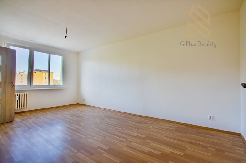 Pronájem bytu 2+1 s lodžií, 60 m² – Louny, ul. Jana Švermy
