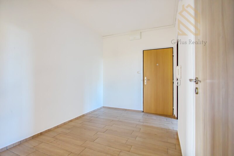 Pronájem bytu 2+1 s lodžií, 60 m² – Louny, ul. Jana Švermy