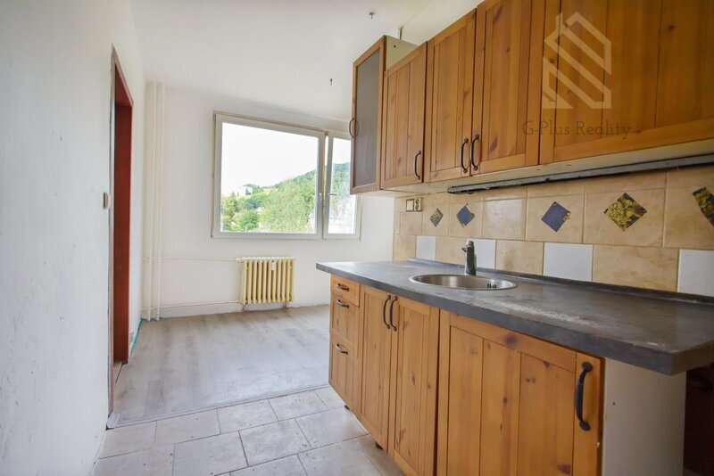 Prodej bytu 4+1 s balkonem 99m2,ul. Jindřicha Plachty, Mojžíř, Ústí nad Labem